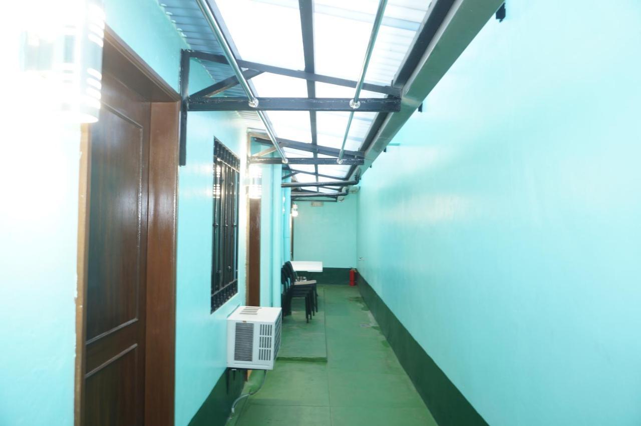 Mint Homes In Cev Mansion Manila Exterior foto